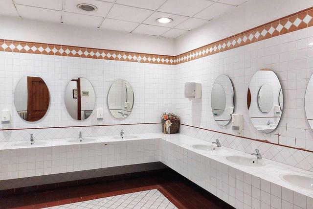 #22578 Ristorante arredato pertinenze e avviamento in vendita - foto 9