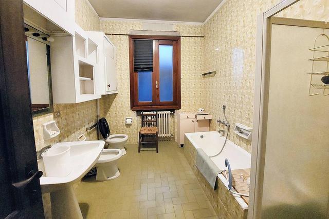 #22578 Ristorante arredato pertinenze e avviamento in vendita - foto 15