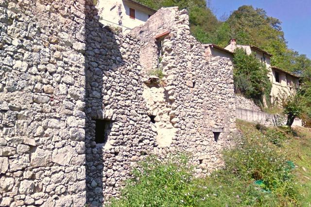 Rustici e casali in vendita