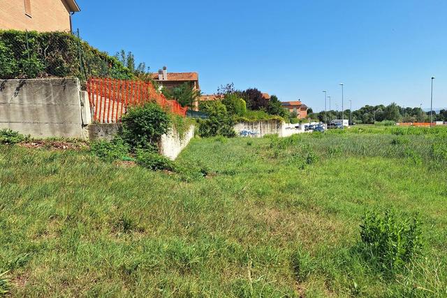 #21687 Area edificabile residenziale di 3069 mq in vendita - foto 2