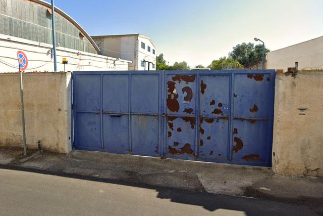 Stabilimenti produttivi in vendita