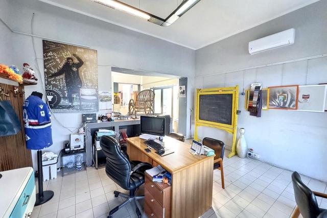 #2537573 Edificio artigianale con alloggi e cortili privati in vendita - foto 13