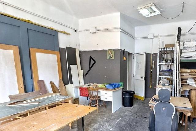 #2537573 Edificio artigianale con alloggi e cortili privati in vendita - foto 14
