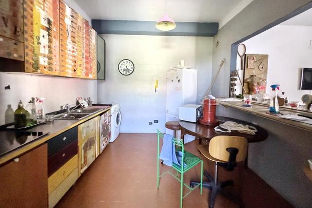 #2537573 Edificio artigianale con alloggi e cortili privati in vendita - foto 20