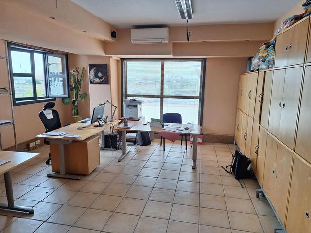 #23941 Ufficio al secondo piano in vendita - foto 3