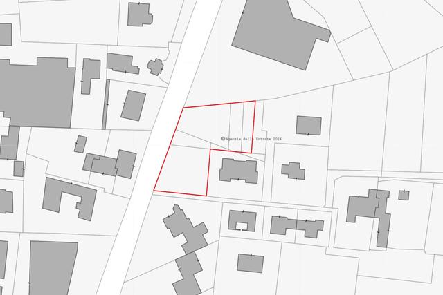 #23409 Area a sviluppo commerciale in vendita - foto 12