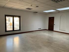 Uffici entro 500 mq in vendita