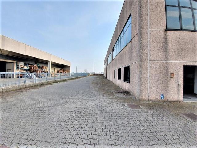 #14727 Porzione di capannone artigianale in vendita - foto 5