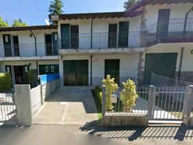 Garage in vendita