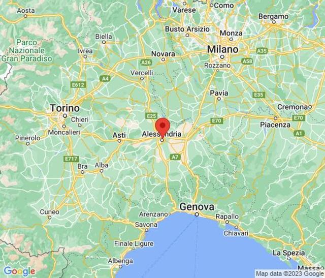 #21626 Negozio con magazzini in centro storico in vendita - foto 9