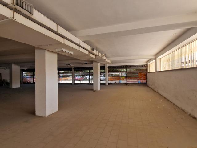 #2536739 Locale commerciale con deposito in vendita - foto 3