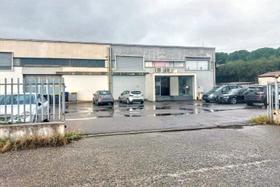 Capannoni artigianali in vendita