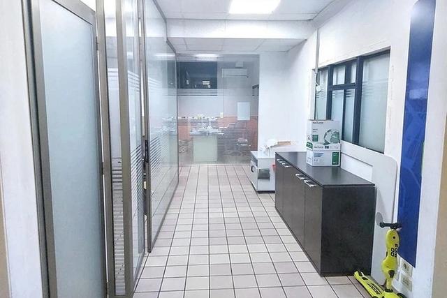 #2537364 Struttura commerciale con cortile carrabile in vendita - foto 7