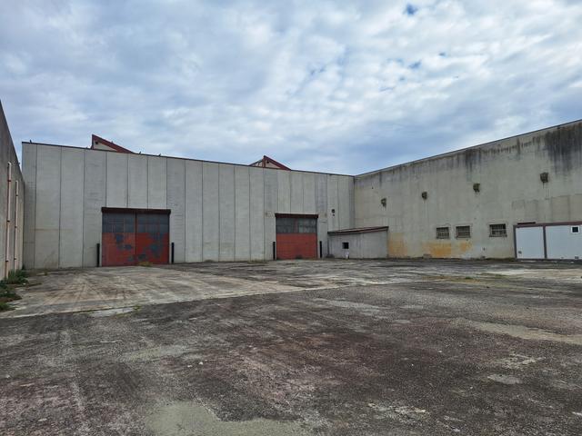 Stabilimenti produttivi in vendita