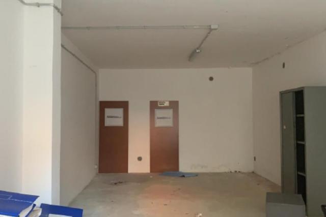 Garage in vendita