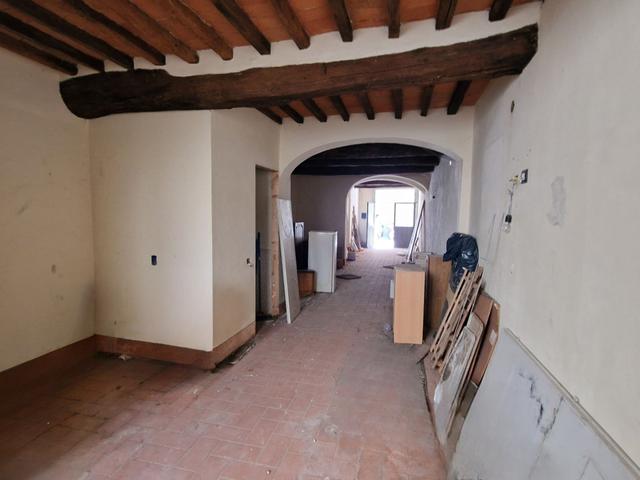 #2536955 Negozio in zona centrale in vendita - foto 3