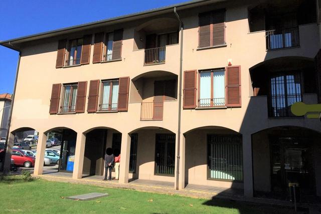 #19666 Locali adibiti ad istituto di credito in vendita - foto 2