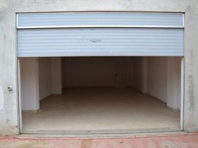 Garage in vendita