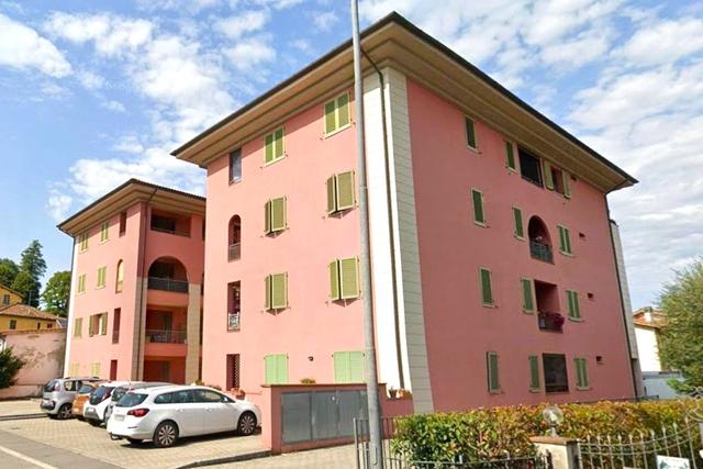 Grandi dimensioni in vendita