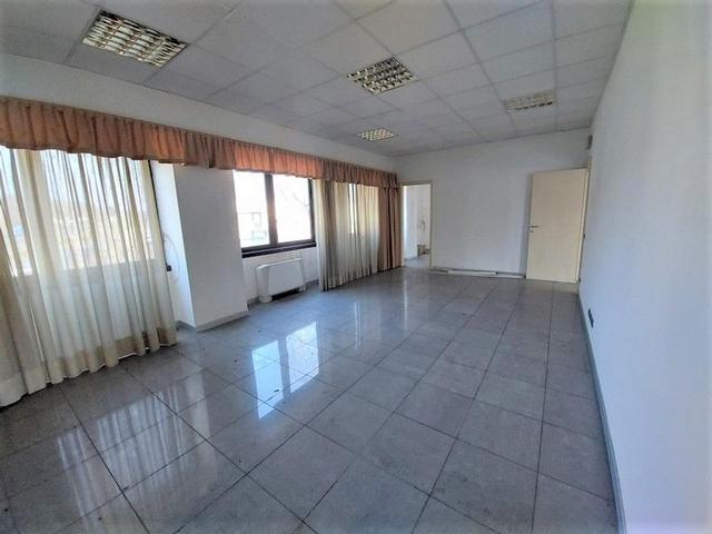 #14748 Capannone commerciale con area di pertinenza in vendita - foto 7