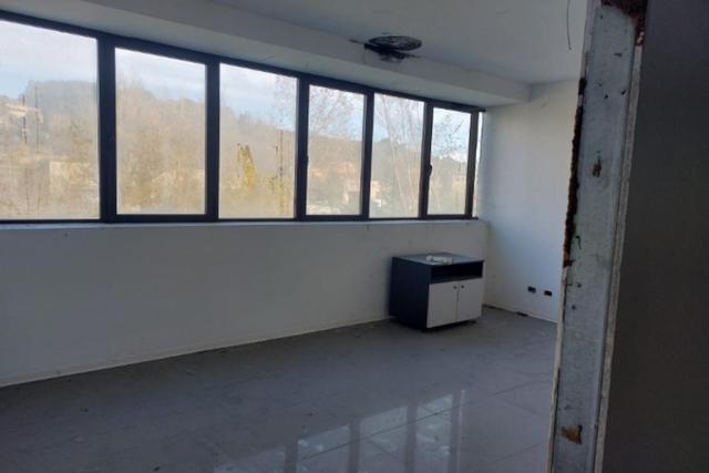 #24701 Ufficio al primo piano in zona industriale in vendita - foto 5