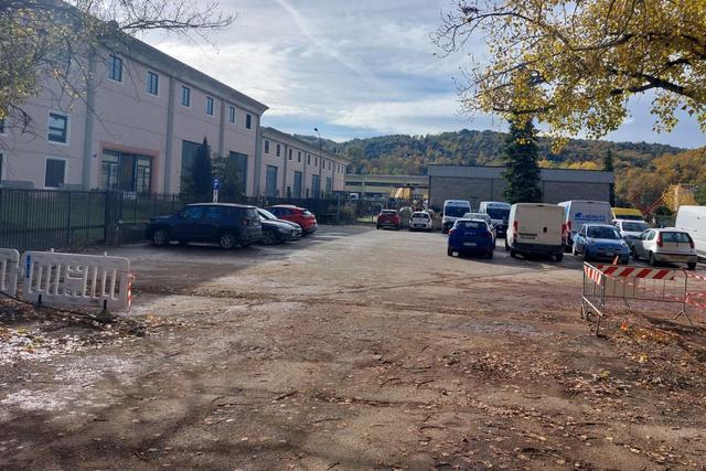#24701 Ufficio al primo piano in zona industriale in vendita - foto 3