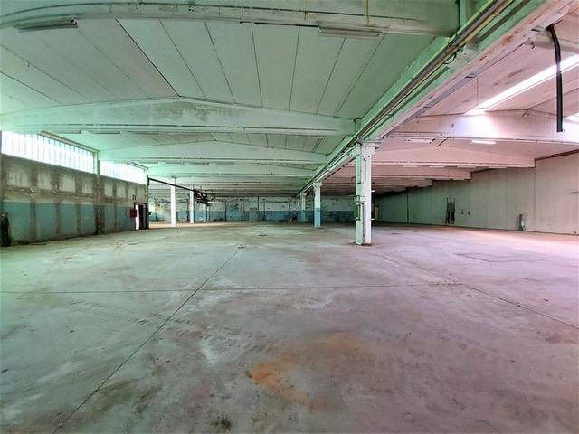 #14683 Porzione di capannone industriale e quota di area urbana in vendita - foto 10