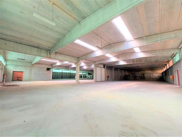 #14683 Porzione di capannone industriale e quota di area urbana in vendita - foto 7