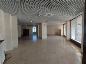 Banche in vendita