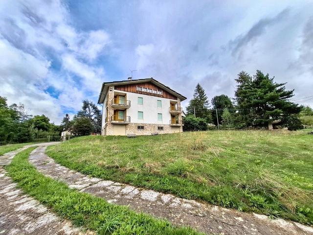 Palazzi in vendita