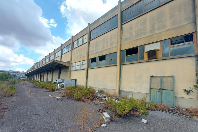 #24434 Struttura commerciale con cortile privato in vendita - foto 17