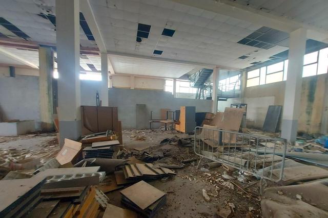 #24434 Struttura commerciale con cortile privato in vendita - foto 12