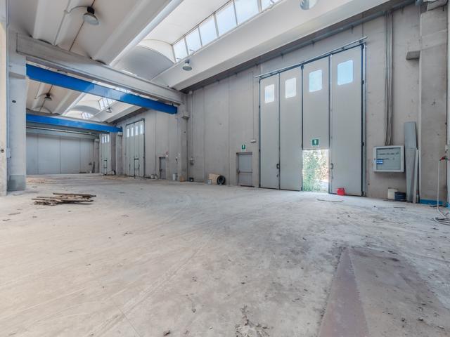 Stabilimenti produttivi in vendita