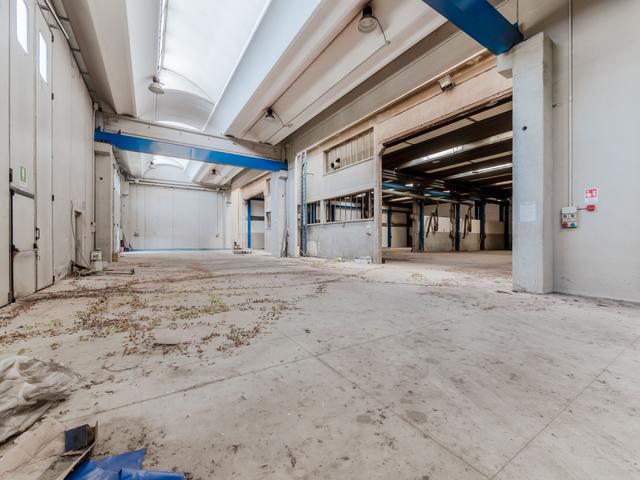 Stabilimenti produttivi in vendita