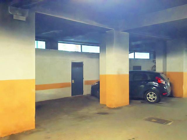Posti auto in vendita