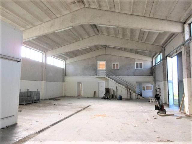 Stabilimenti produttivi in vendita