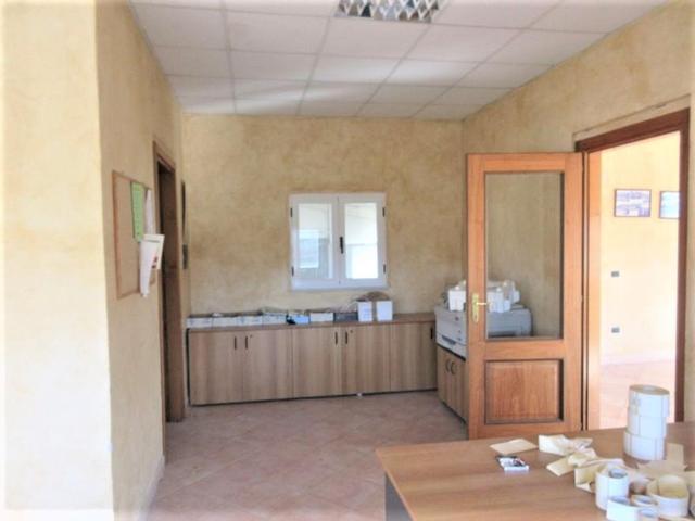 #15107 Complesso agricolo con pertinenze in vendita - foto 30