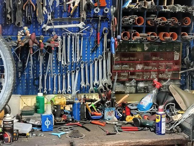 #24769 Storica attività di riparazione bici in vendita - foto 3