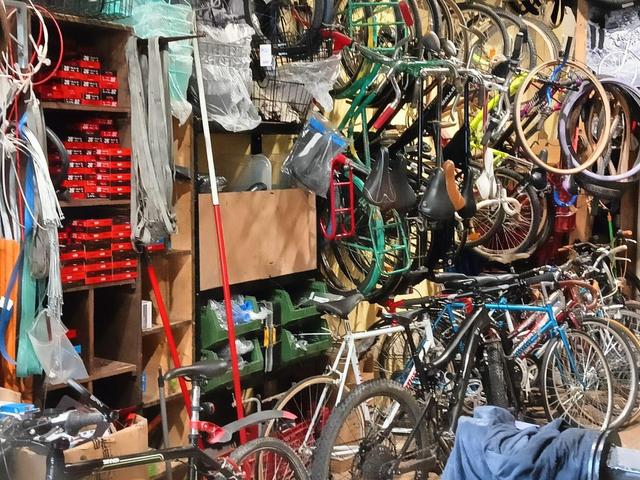 #24769 Storica attività di riparazione bici in vendita - foto 5