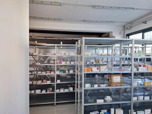 Magazzini in vendita