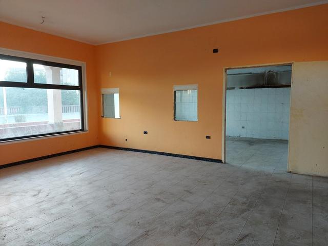 #18453 Negozio ex ristorante in vendita - foto 5