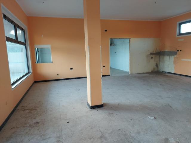 #18453 Negozio ex ristorante in vendita - foto 6