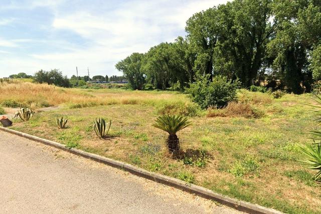 #25687 Striscia di terreno adibita verde pubblico in vendita - foto 1