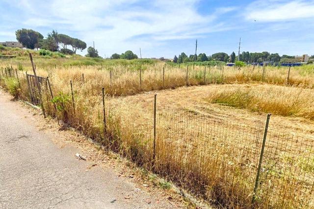 #25687 Striscia di terreno adibita verde pubblico in vendita - foto 3