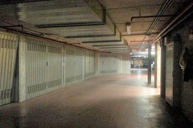 #7136 Negozio con magazzino e 114 box auto in vendita - foto 9