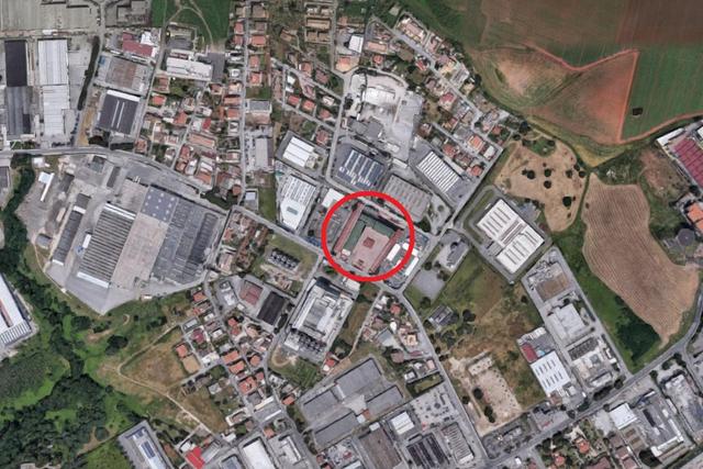 #7136 Negozio con magazzino e 114 box auto in vendita - foto 10