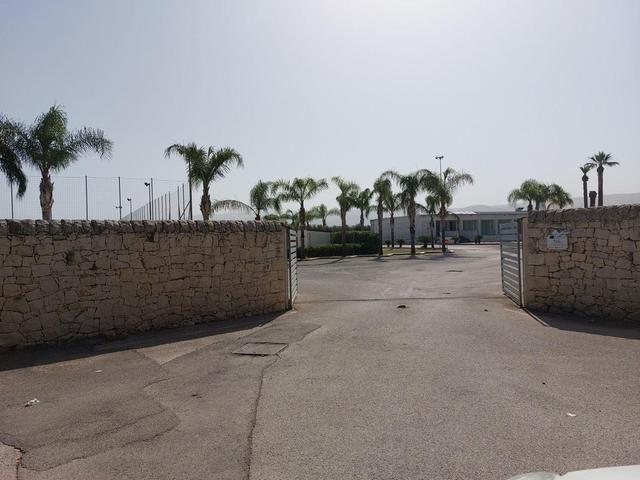 Alberghi in vendita