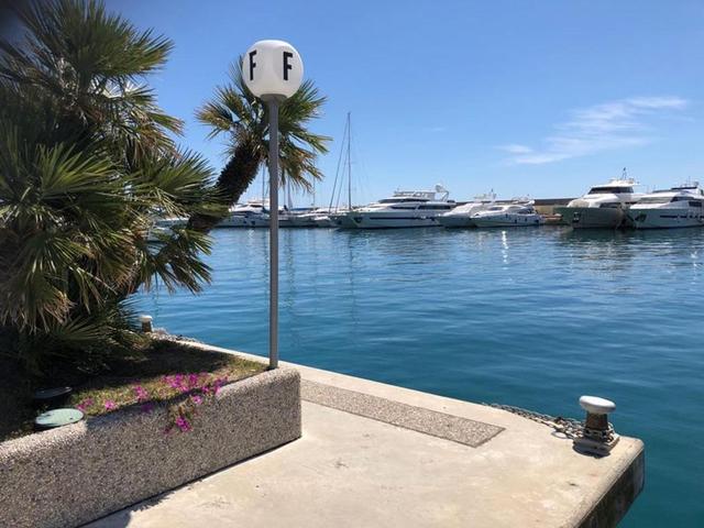 Posti barca in vendita