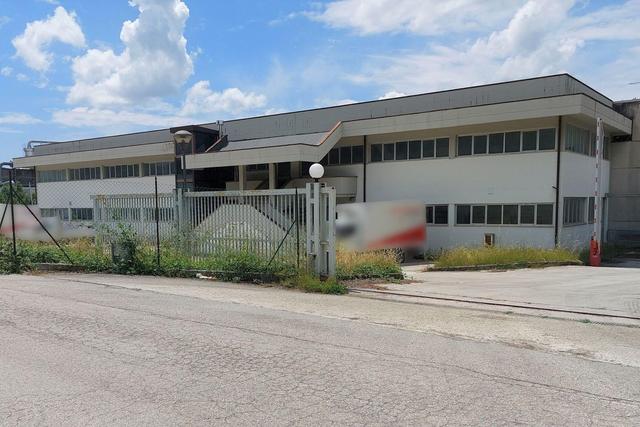 #21097 Porzione di opificio da frazionare (comparto 1) in vendita - foto 1