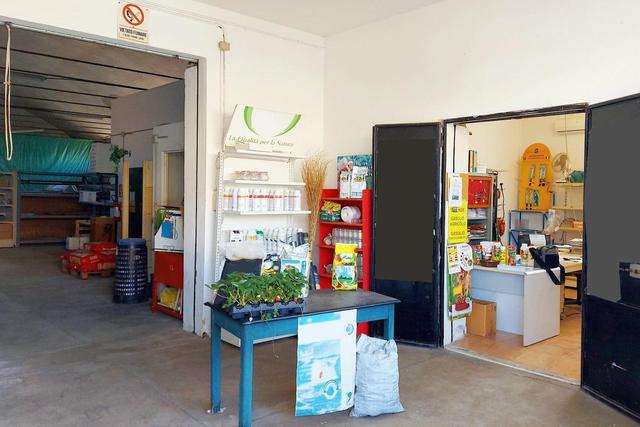 #20410 Complesso artigianale con cortile e pertinenze in vendita - foto 11